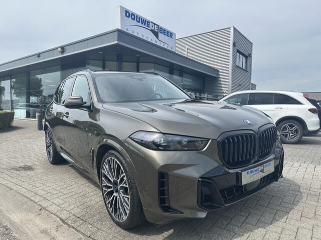 BMW X5 xDrive50e M sport Pro Pano-Dak | Comfort Stoel | Trekhaak | Iconic Glow
