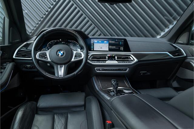 BMW X5 xDrive45e M-Sport ACC Pano MStoelen Memory Stoelvent. Carbon 360 Harman Kardon Trekhaak