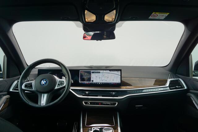 BMW X5 xDrive50e M Sport Pro | Luchtvering / Trekhaak / Memory Stoelen / Warmtecomfort Pack / Comfort Access / 22 Inch /