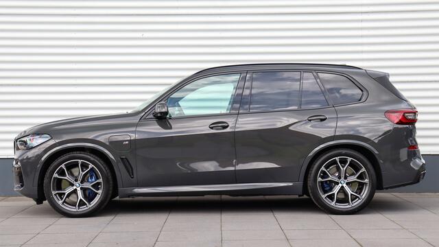 BMW X5 xDrive45e High Executive M-Sport | Bowers & Wilkins | Head-up | Laserlight | Panoramadak | Soft-Close | Carbon | Trekhaak