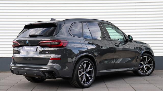 BMW X5 xDrive45e High Executive M-Sport | Bowers & Wilkins | Head-up | Laserlight | Panoramadak | Soft-Close | Carbon | Trekhaak