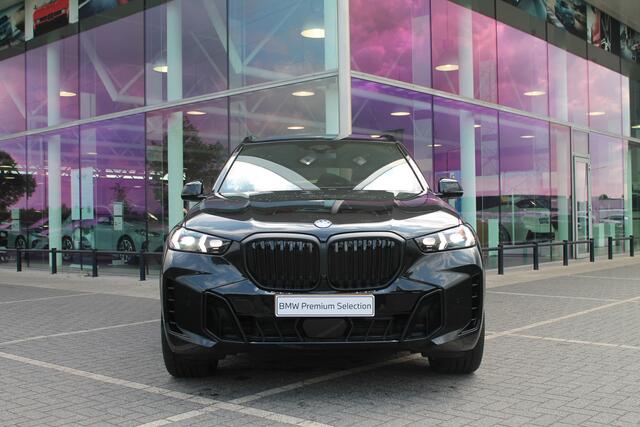 BMW X5 xDrive50e High Executive M Sport / Panoramadak / Trekhaak / Massagefunctie / Stoelventilatie / Parking Assistant Professional / Parking Assistant Professional / Adaptieve LED