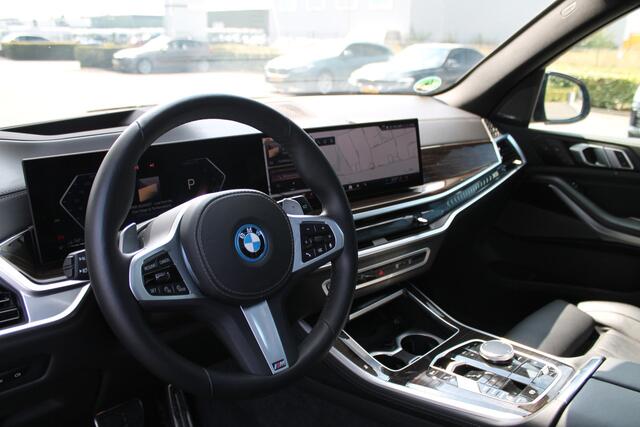 BMW X5 xDrive50e High Executive M Sport / Panoramadak / Trekhaak / Massagefunctie / Stoelventilatie / Parking Assistant Professional / Parking Assistant Professional / Adaptieve LED