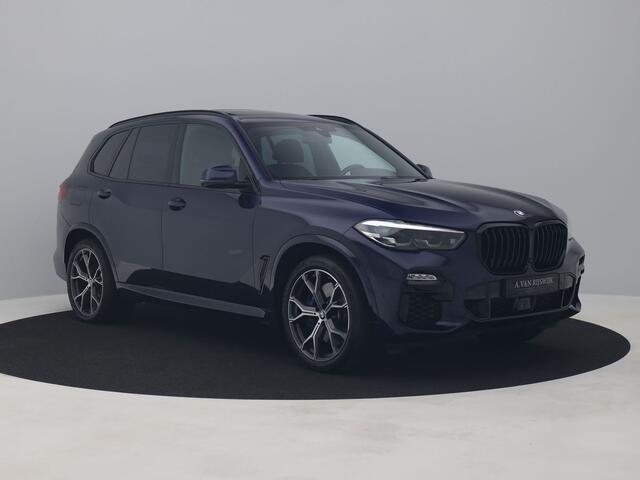 BMW X5 xDrive45e Executive M-Sport | PANO | 360° | HUD | H&K | ADAPTIVE | LUCHTVERING | STOEL- EN STUURVERW. | TREKHAAK
