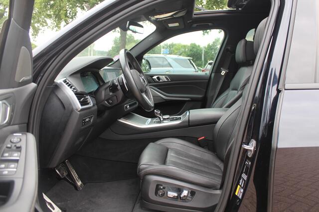 BMW X5 xDrive45e High Exe. M Sport / Trekhaak / Panoramadak / 360Camera / Head-up / 21'' / Laser LED / Luxe Leder / Harman Kardon / Keyless / Softclose / Stoelvenitlatie / Stuurverwarming / Dodehoek / DAB / Stoelverwarming 4x