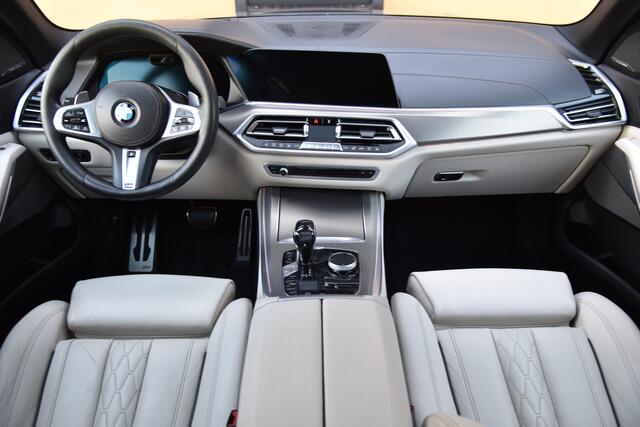 BMW X5 xDrive40i M-Sport High Executive * Trekhaak * Panoramadak * Head-up * Comfortstoelen *