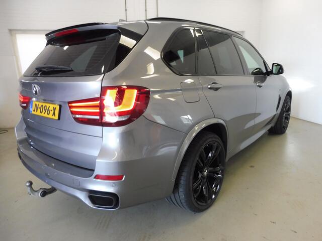BMW X5 xDrive40e iPerformance High Executive M sportpakket Elec wegkl trekhaak | Pano | LED | LMV 21" | Leer | NL auto