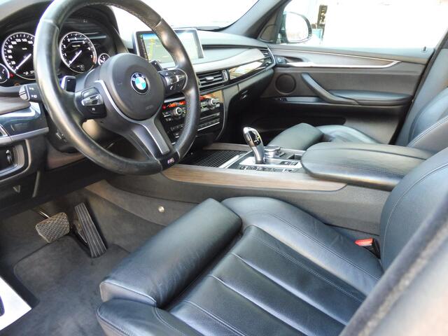 BMW X5 xDrive40e iPerformance High Executive M sportpakket Elec wegkl trekhaak | Pano | LED | LMV 21" | Leer | NL auto