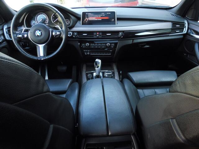 BMW X5 xDrive40e iPerformance High Executive M sportpakket Elec wegkl trekhaak | Pano | LED | LMV 21" | Leer | NL auto
