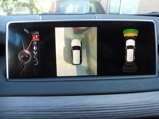 BMW X5 xDrive40e iPerformance High Executive M sportpakket Elec wegkl trekhaak | Pano | LED | LMV 21" | Leer | NL auto