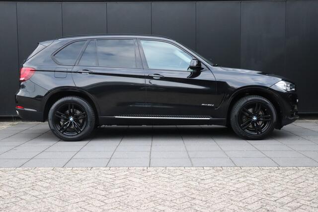 BMW X5 xDrive30d High Executive | LEDER | MEMORY | STOEL/STUURVERW. | HEAD-UP | PANO | TREKHAAK | CAMERA | NAVI | CRUISE |