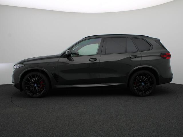BMW X5 xDrive50e M Sportpakket Pro | Travel Pack | Innovation Pack | Comfort Plus Pack | Exclusive Pack | Comfort Access | Soft Close | Panoramadak | Driving Assistant | Harman Kardon | 22''