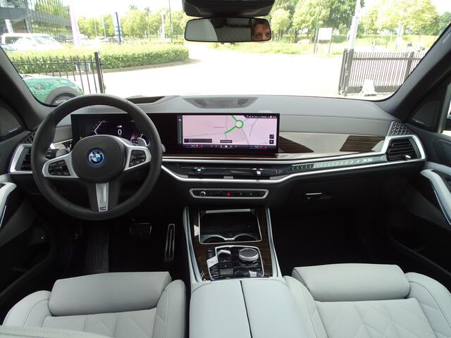 BMW X5 xDrive50e M Sportpakket Pro. Pano.Dak Elek.trekhaak Adap.LED -Soft.Close Harman-Kardon Cockpit-Pro. 20''LM Velgen