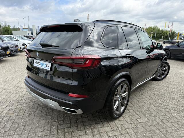 BMW X5 xDrive45e High Executive xLine Panoramadak Laser Licht Comfortzetels 20 Inch Carplay Stuurwielverwarming Keyless Entry Head-Up Display