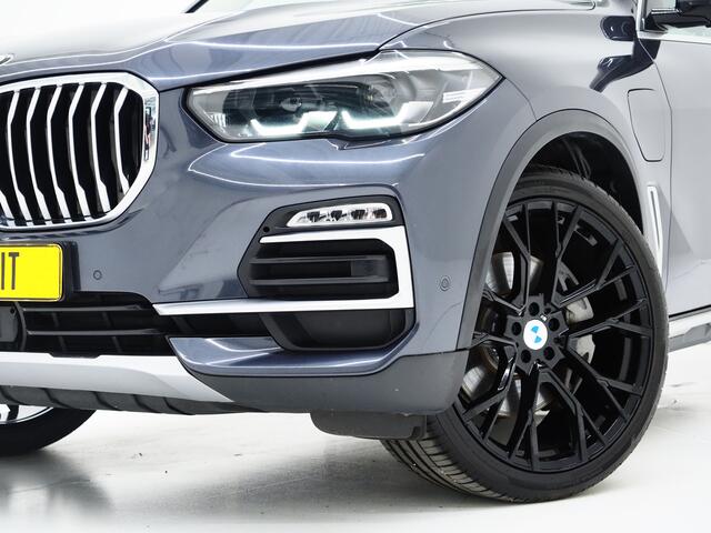 BMW X5 xDrive45e High Executive | Panoramadak | Luchtvering | Trekhaak | Head Up | Camera | Keyless