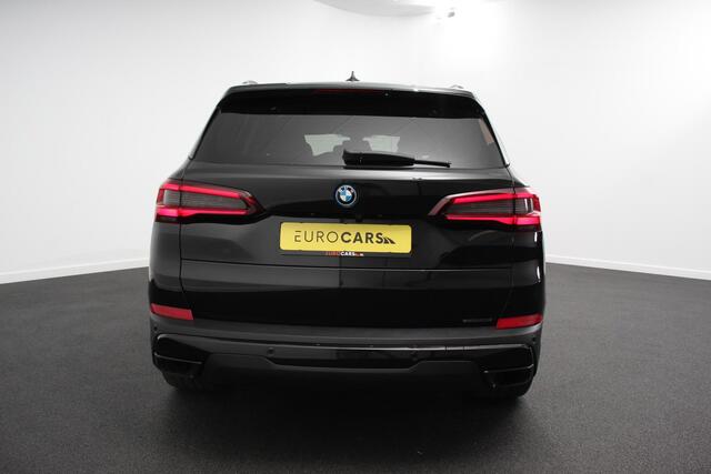 BMW X5 xDrive45e Hybrid 394pk Executive Shadow line | Leder Schuif-Panorama dak Navigatie Trekhaak Camera 360 20"LMV