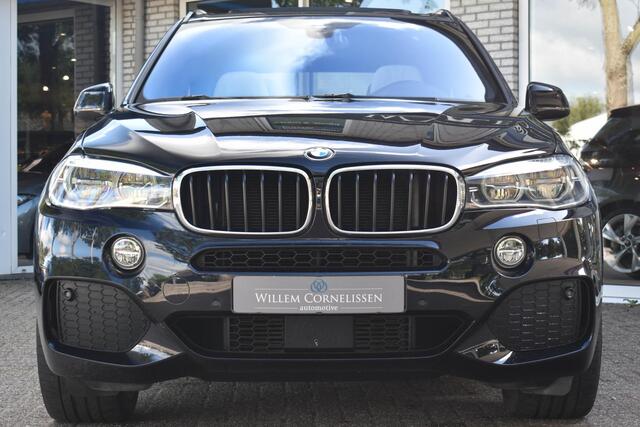 BMW X5 xDrive30d High Executive Pano Trekhaak ACC Camera