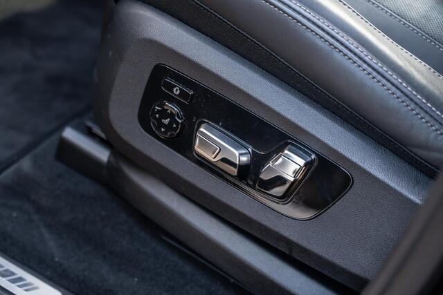 BMW X5 xDrive50e | Hud | Panorama | Trekhaak | H&K