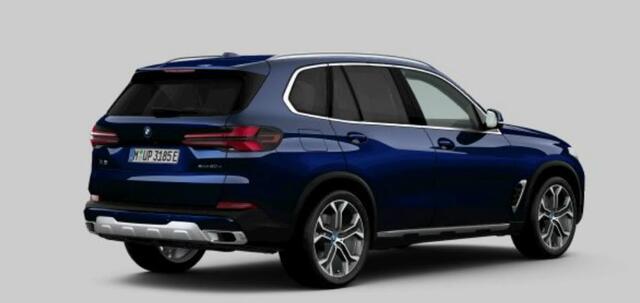 BMW X5 xDrive50e Panoramadak - Parkin/Driving Professional - Active Protection - Harman Kardon - Warmte Comfort Pack - Comfortstoelen - Travel & Comfort systeem - Comfort Access - Getinte Ruiten - Zonneschermen -