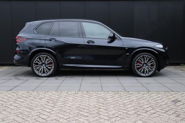 BMW X5 xDrive50e | M SPORT | LEDER | MEMORY | H&K | PANO | STOEL/STUURVERW. | HEAD-UP | SOFT-CLOSE | TREKHAAK | 360° CAMERA | CRUISE | NAVI | FULL OPTIONS |
