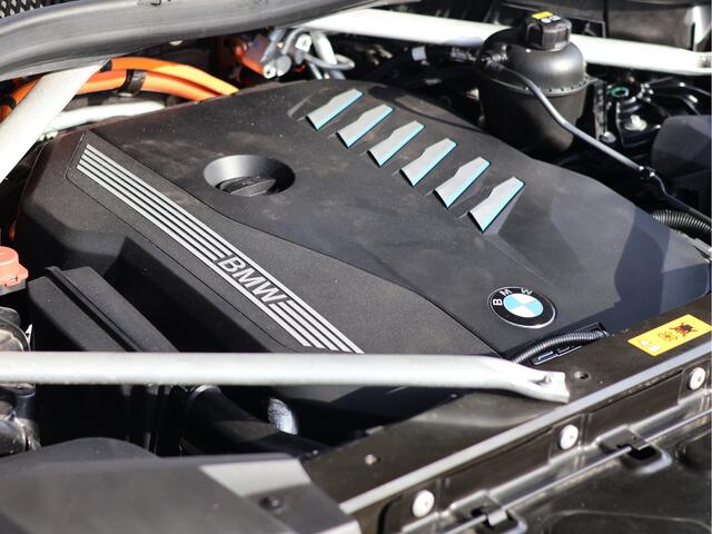 BMW X5 xDrive45e High Executive M Sport | Luchtvering | Laser | Pano | 360° | ACC | HUD |