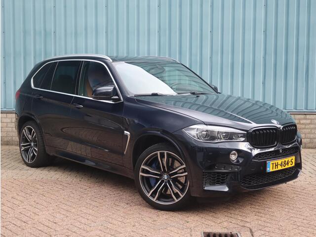 BMW X5 M 575PK | PANO-DAK | 21 INCH | B&O | HUD | TREKHAAK | REAR SEAT ENTERTAIMENT |