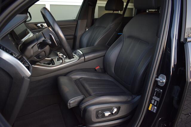 BMW X5 xDrive45e High Ex. M-Sport | Carbon Zwart | LASER LED | ACC Luchtvering