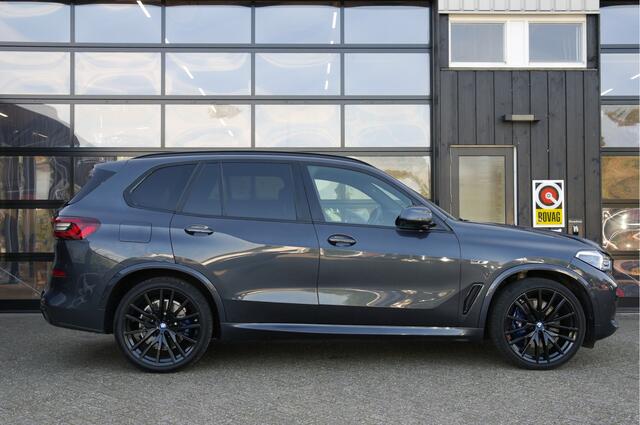 BMW X5 xDrive45e High Executive M- Pakket | 22" | Carbon | Laser | Head-Up | Drive Assist + | Sfeerverl. | Dealer onderhouden