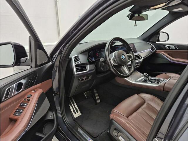 BMW X5 xDrive45e High Executive | M-Sport | Panorama | HUD | Elec. Trekhaak | Adaptive Onderstel | BMW Laser | 1e Eigenaar | Vol Opties |