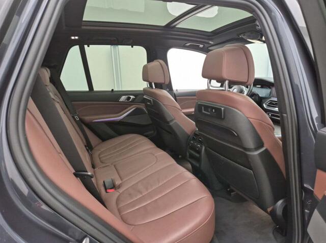 BMW X5 xDrive45e High Executive | M-Sport | Panorama | HUD | Elec. Trekhaak | Adaptive Onderstel | BMW Laser | 1e Eigenaar | Vol Opties |