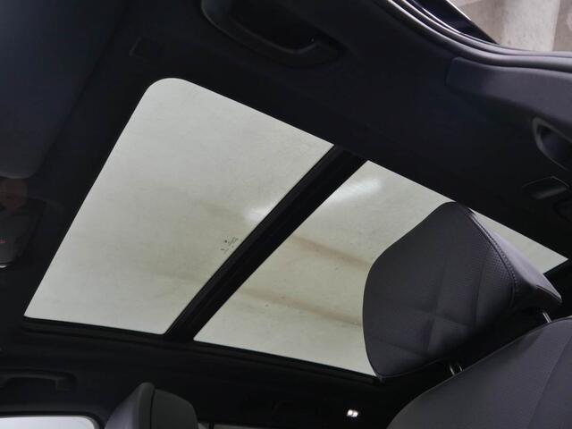 BMW X5 xDrive50e M-Sport | Panorama | Comfortzetels + Ventilatie | Driving Assistant Professional | Harman Kardon | Trekhaak | SoftClose