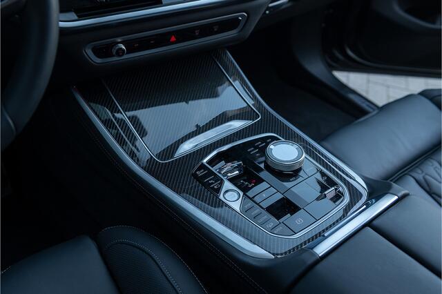 BMW X5 xDrive50e LCI M-Sport Pro ACC Pano M Seats Alcantara Hemel Massage Stoelvent. Achterasbestr. Softcl, Head Up 360 Kristal HarmanK Trekhaak