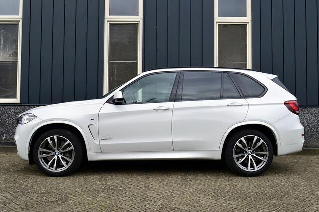 BMW X5 xDrive50i High Executive 7p. Rijklaarprijs-Garantie Panorama dak Leder Navigatie
