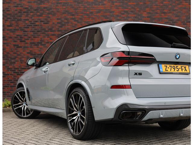 BMW X5 50e xDrive | Skylounge - Trekhaak - Tartufo