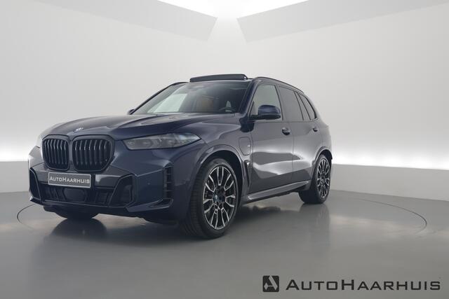 BMW X5 xDrive50e M Sport | Skylounge | Soft Close | Luchtvering | HUD | H&K | Elek. Trekhaak | Adapt. Cruise