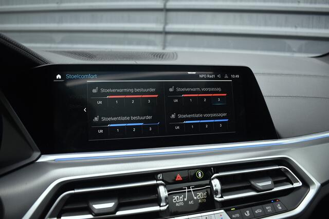 BMW X5 xDrive45e High Executive M Sport | Panoramadak | Laser | ACC | Trekhaak | 21'' Wielen | Luchtvering |