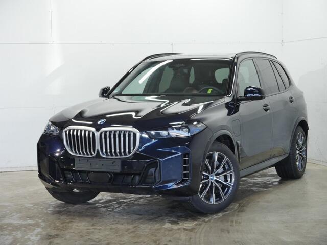 BMW X5 xDrive50e M-Sport | Panorama | Driving Assistant Professional | Trekhaak | Harman Kardon | Soft Close | Active Steering