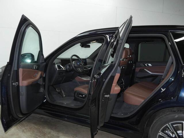 BMW X5 xDrive50e M-Sport | Panorama | Driving Assistant Professional | Harman Kardon | Trekhaak | Comfortzetels