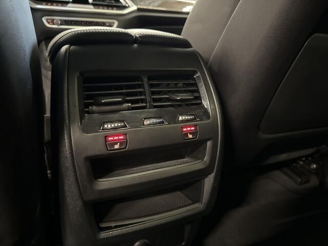 BMW X5 xDrive45e High Exec M-SPORT | HUD | SKYLOUNGE | 4-WIEL BESTURING