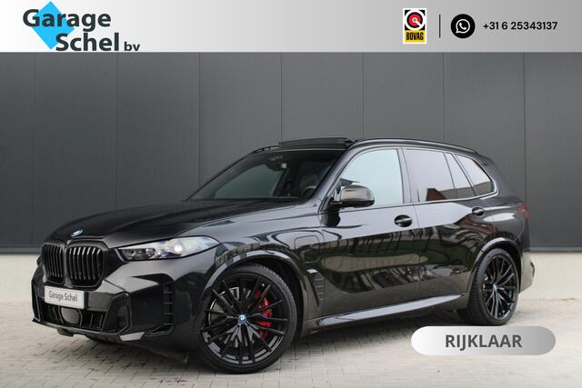 BMW X5 xDrive50e M Sport - Pano - Luchtvering - Trekhaak - Massage - 4wiel besturing - Carbon Pack - Softclose - Stoelverwarming/Koeling - Rijklaar