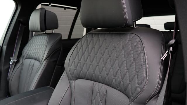 BMW X5 xDrive50e M-Sport Pro | Massage | Harman/Kardon | Soft-Close | Panoramadak | Head-up | Stoelventilatie | Trekhaak