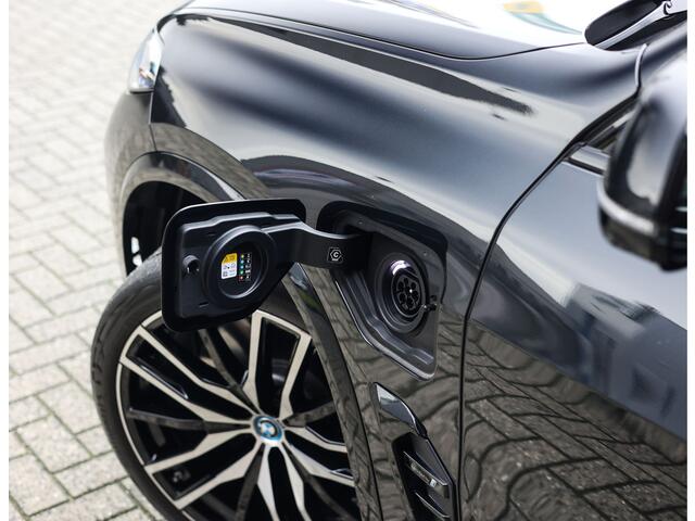 BMW X5 50e xDrive | Pano - Massage - Trekhaak