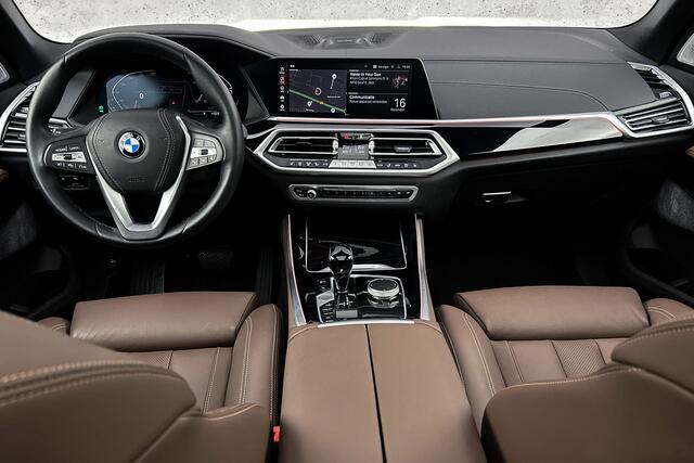 BMW X5 xDrive40i High Executive | Bowers en Wilkins | Panoramadak | Adaptieve cruise control | Lederen bekleding | LED verlichting