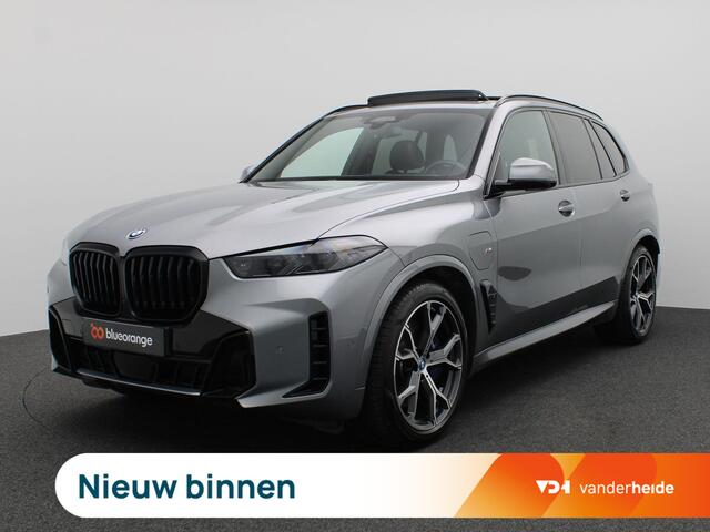 BMW X5 xDrive50e Launch Edition 490PK AUT8 M-Sport, Pano-Schuifdak, Trekhaak, HUD, 21" LM Velgen, Adaptieve Cruise Controle, Harman Kardon