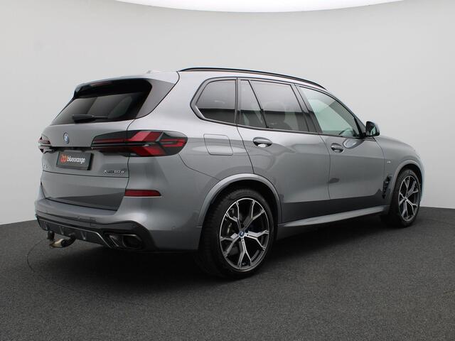BMW X5 xDrive50e Launch Edition 490PK AUT8 M-Sport, Pano-Schuifdak, Trekhaak, HUD, 21" LM Velgen, Adaptieve Cruise Controle, Harman Kardon