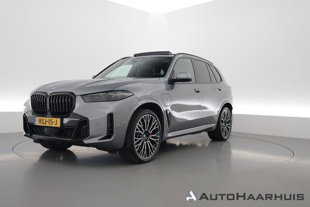 BMW X5 xDrive50e M Sport Pro | Skylounge | Stoelventilatie+Massage | Stoel+stuurverw.| Shadow Line | HUD | Luchtvering | Elek. trekhaak | | 360 Cam | H&K | Adapt. Cruise | Softclose | Iconic glow