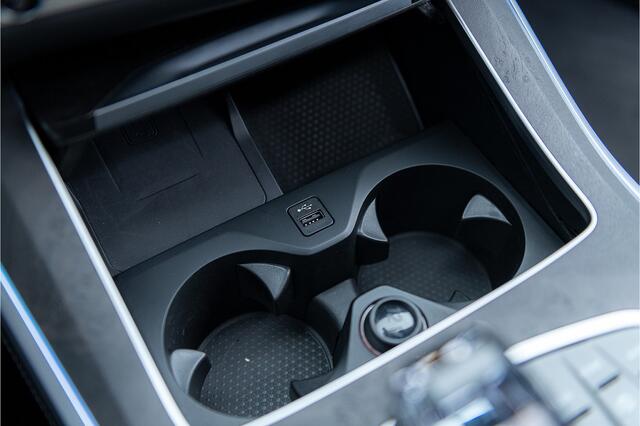 BMW X5 xDrive45e M-Sport ACC Pano Massage Mzetel Achteras.Skylounge Softcl. Kristal Sfeer