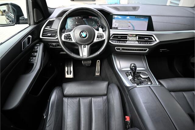 BMW X5 xDrive45e M-SPORT / PANO / MASSAGE / SOFTCLOSE / 4WIELSTURING / LASER / HUD / TREKHAAK / BTW
