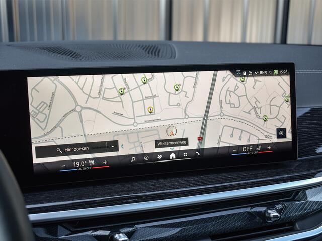 BMW X5 xDrive50e | M-SPORT BRAKE | COMFORT ACCESS | SOFT CLOSE | TREKHAAK | SHADOW-LINE | PANORAMADAK | STOEL VENTILATIE | AMBIANCE AIR | AMBIANCE LIGHT | ADAPTIVE LED | ACTIVE CRUISE | 360 CAMERA | DAB+ | HARMAN/KARDON | GESTURE CONTROL |