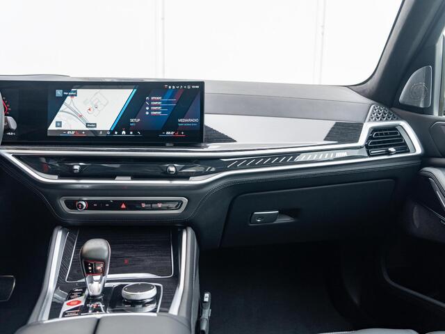 BMW X5 M Competition | Innovation Pack | Travel Pack | Comfort Access | Sky Lounge | Bowers & Wilkins | Trekhaak